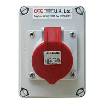 Socket on Backbox 16A 400V 5P IP44 Socket on Backbox 16A 400V 5P IP44